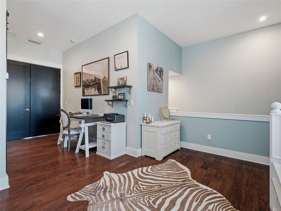 For Sale: $1,690,000 (3 beds, 3 baths, 3300 Square Feet)