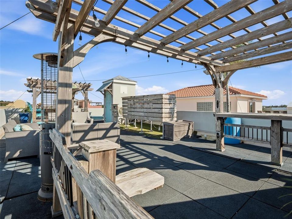 For Sale: $1,690,000 (3 beds, 3 baths, 3300 Square Feet)