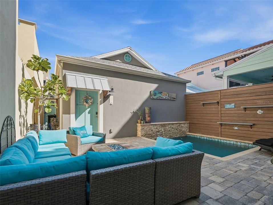 For Sale: $1,690,000 (3 beds, 3 baths, 3300 Square Feet)