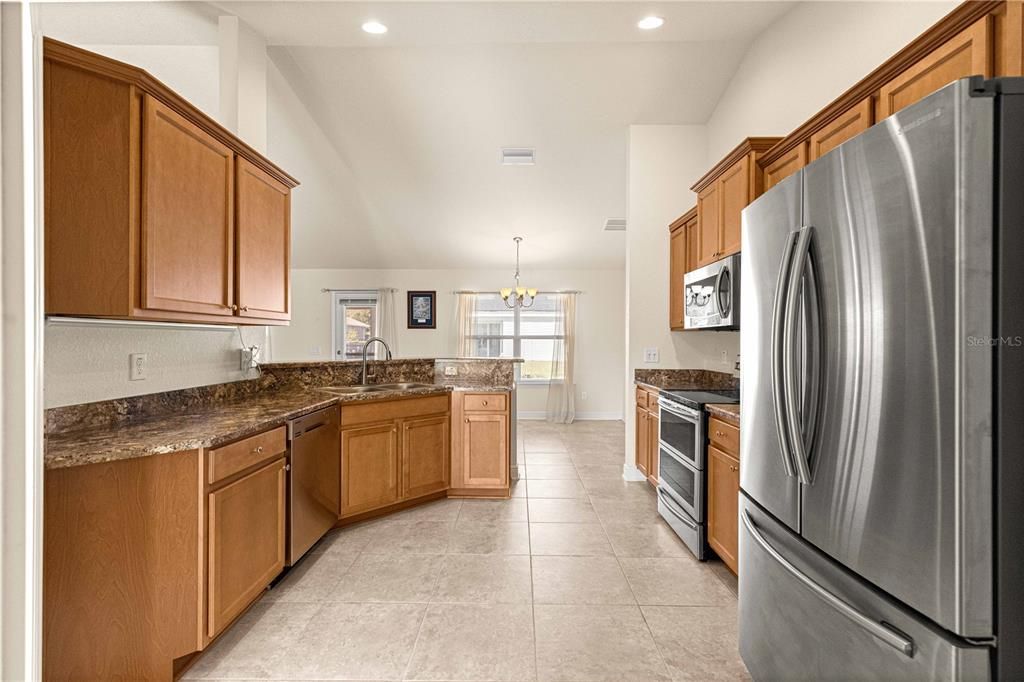 For Sale: $385,000 (4 beds, 2 baths, 1783 Square Feet)