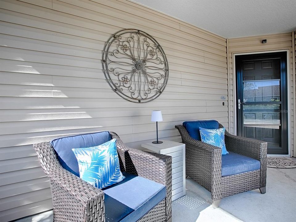 Activo con contrato: $379,900 (3 camas, 2 baños, 1597 Pies cuadrados)