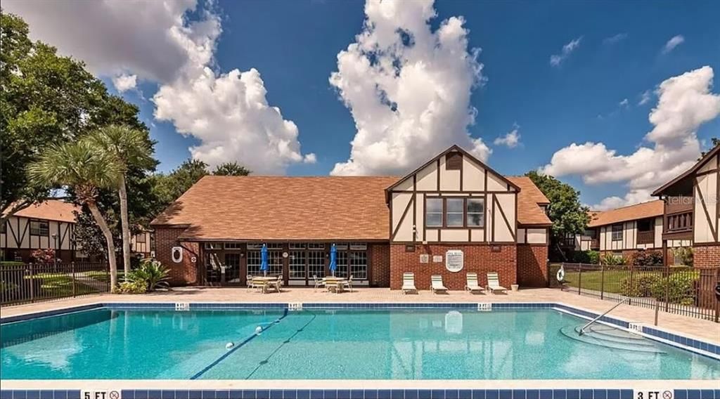 For Sale: $149,990 (1 beds, 1 baths, 730 Square Feet)