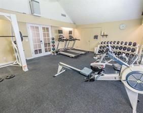 For Sale: $149,990 (1 beds, 1 baths, 730 Square Feet)