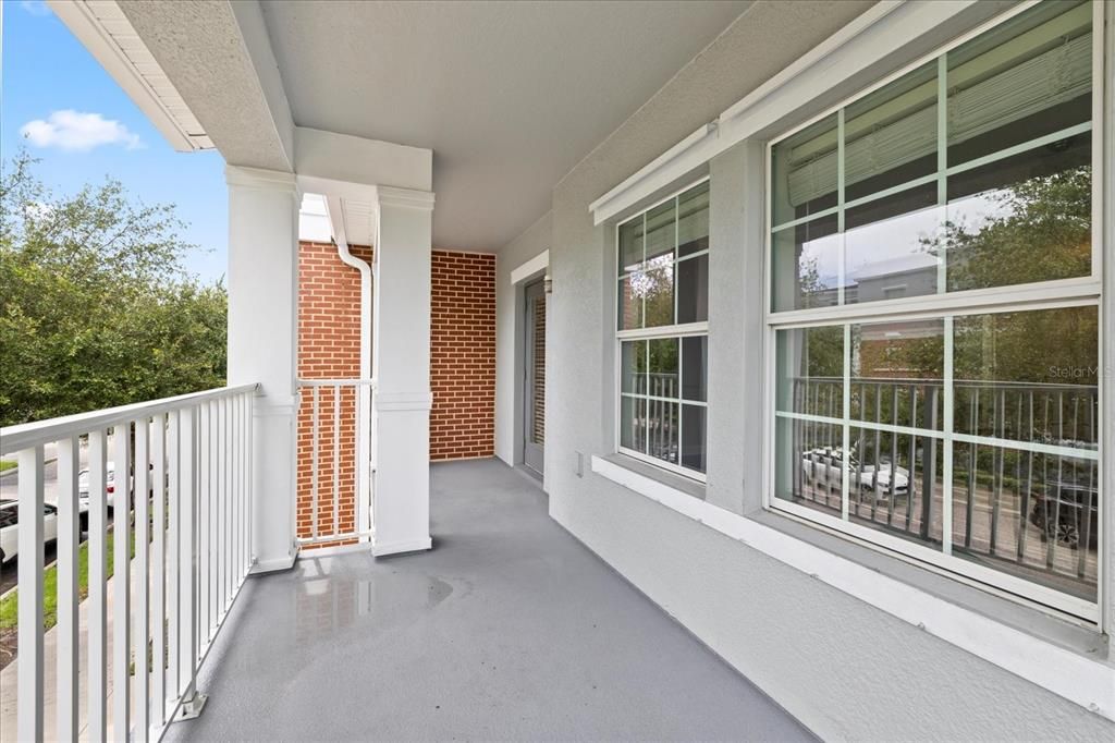 Activo con contrato: $655,000 (4 camas, 3 baños, 2226 Pies cuadrados)