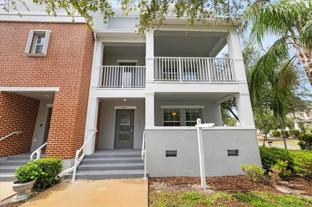 Activo con contrato: $655,000 (4 camas, 3 baños, 2226 Pies cuadrados)