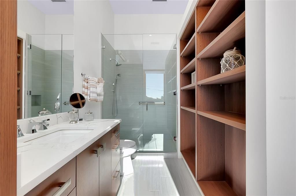 For Sale: $6,500,000 (5 beds, 4 baths, 4617 Square Feet)