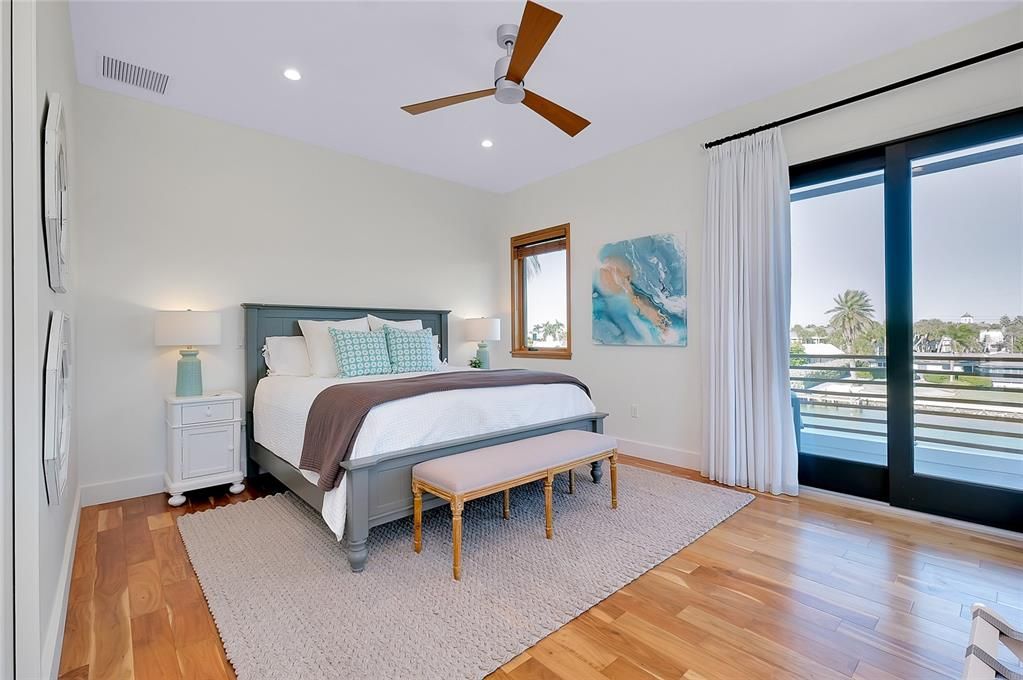 For Sale: $6,500,000 (5 beds, 4 baths, 4617 Square Feet)