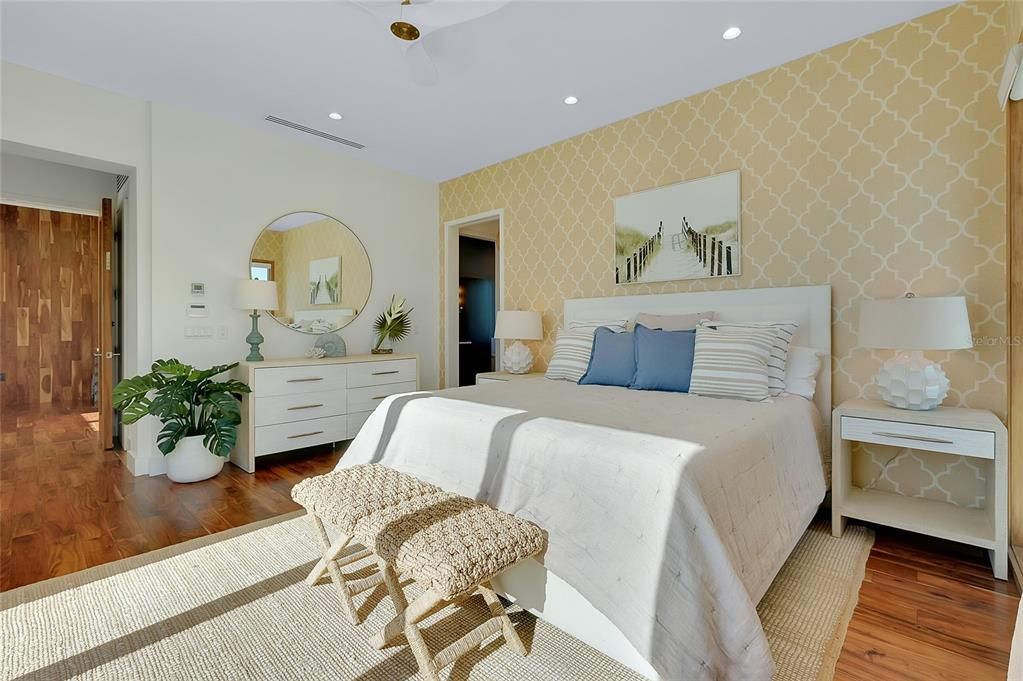 For Sale: $6,500,000 (5 beds, 4 baths, 4617 Square Feet)