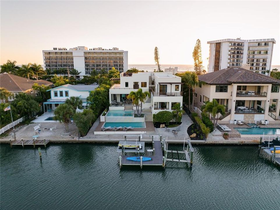 For Sale: $6,500,000 (5 beds, 4 baths, 4617 Square Feet)