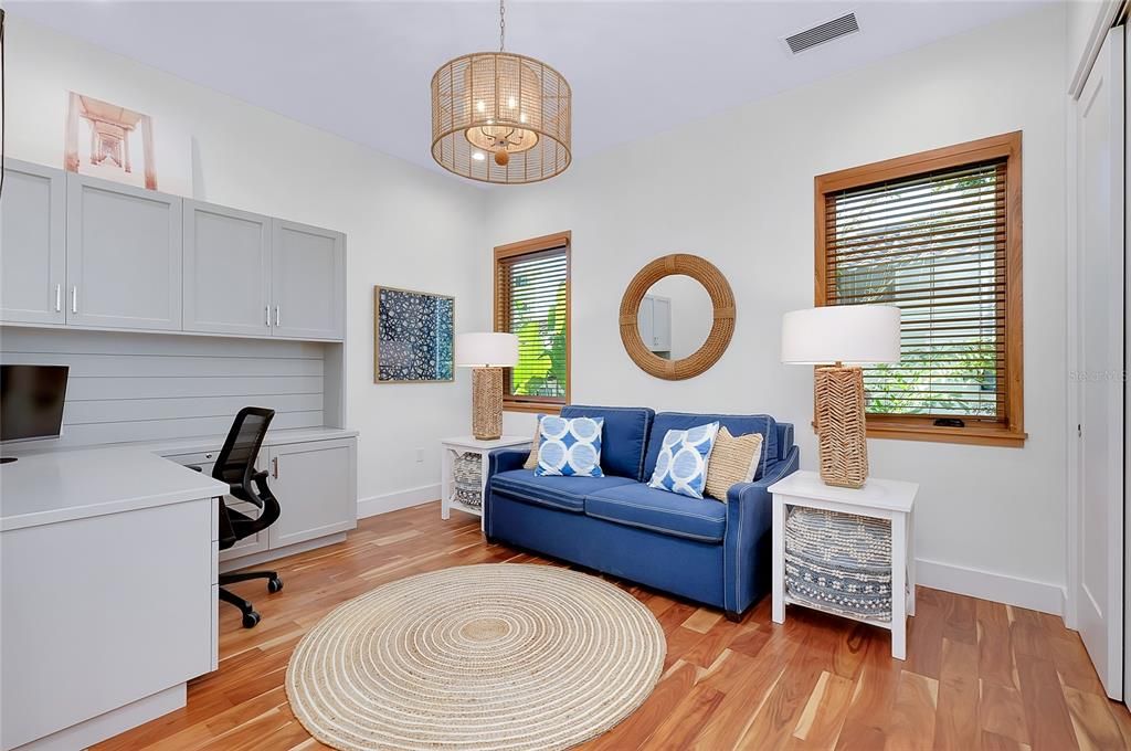 For Sale: $6,500,000 (5 beds, 4 baths, 4617 Square Feet)