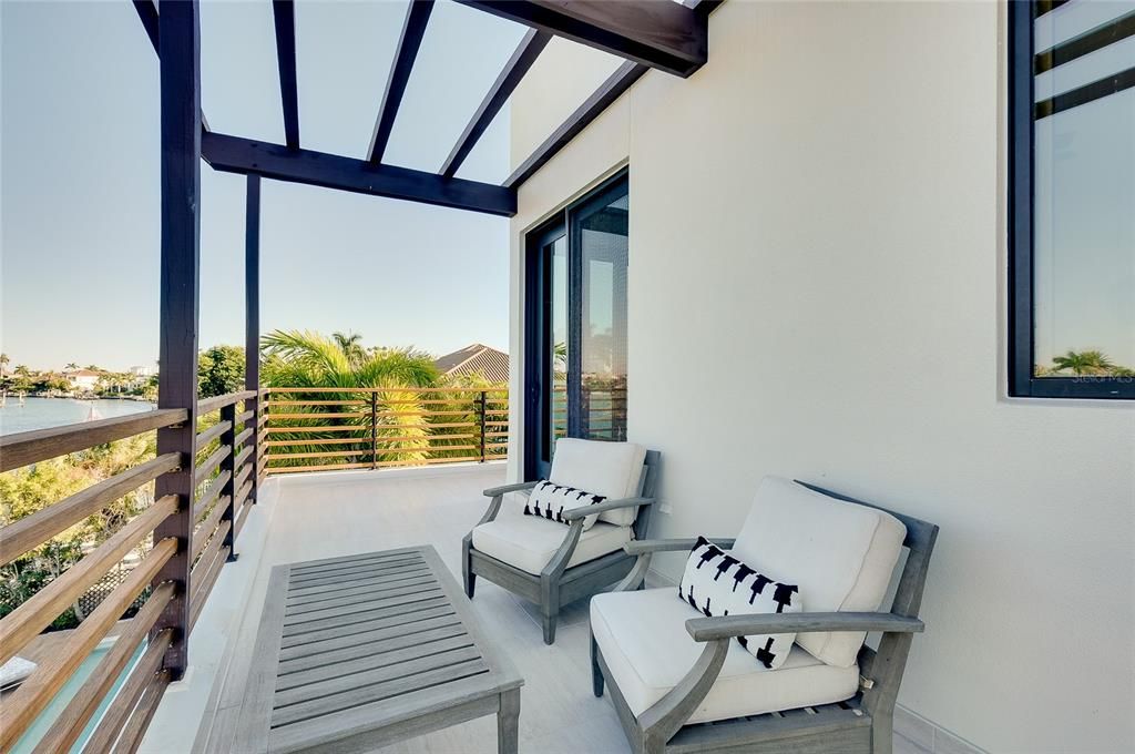 For Sale: $6,500,000 (5 beds, 4 baths, 4617 Square Feet)