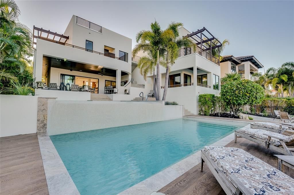 For Sale: $6,500,000 (5 beds, 4 baths, 4617 Square Feet)