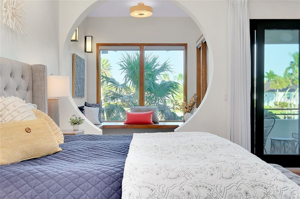 For Sale: $6,500,000 (5 beds, 4 baths, 4617 Square Feet)