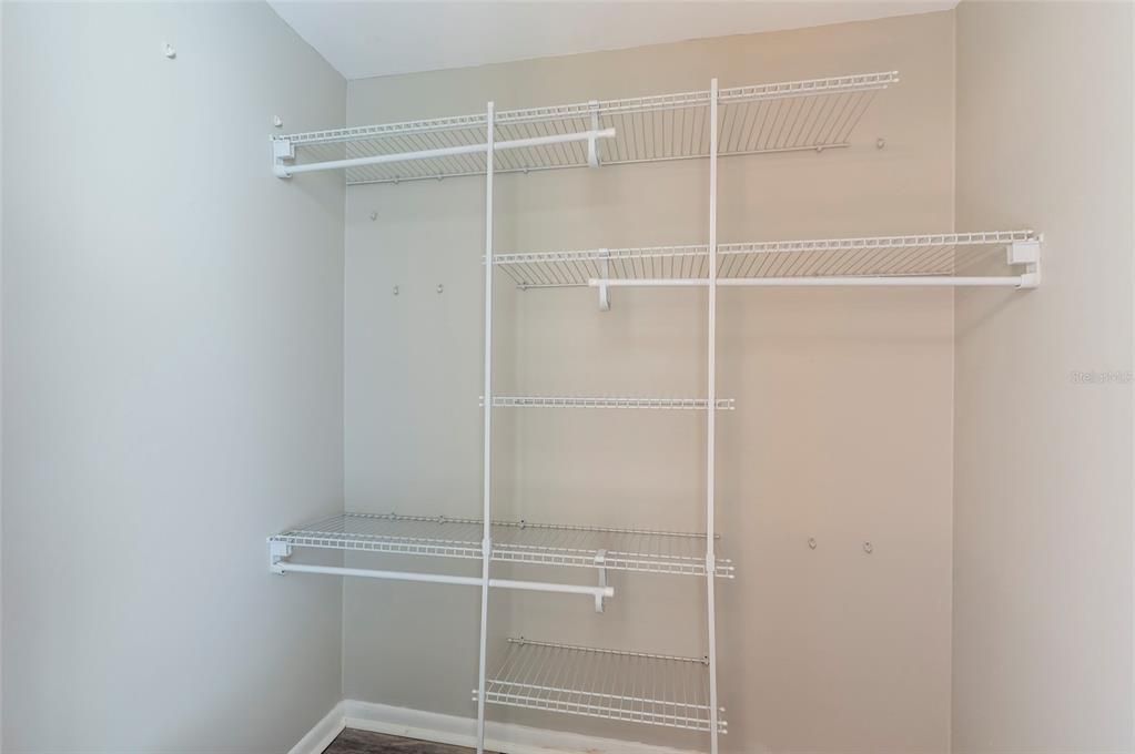 For Sale: $249,900 (3 beds, 2 baths, 1180 Square Feet)