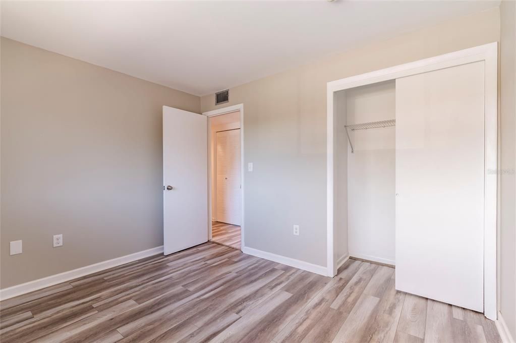 For Sale: $249,900 (3 beds, 2 baths, 1180 Square Feet)