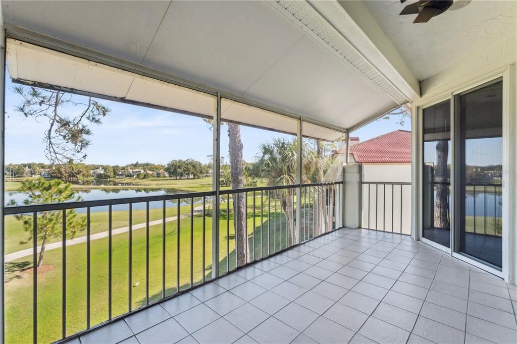 Под контрактом: $397,000 (3 спален, 2 ванн, 1408 Квадратных фут)