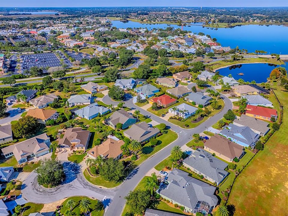 For Sale: $449,247 (3 beds, 2 baths, 1985 Square Feet)