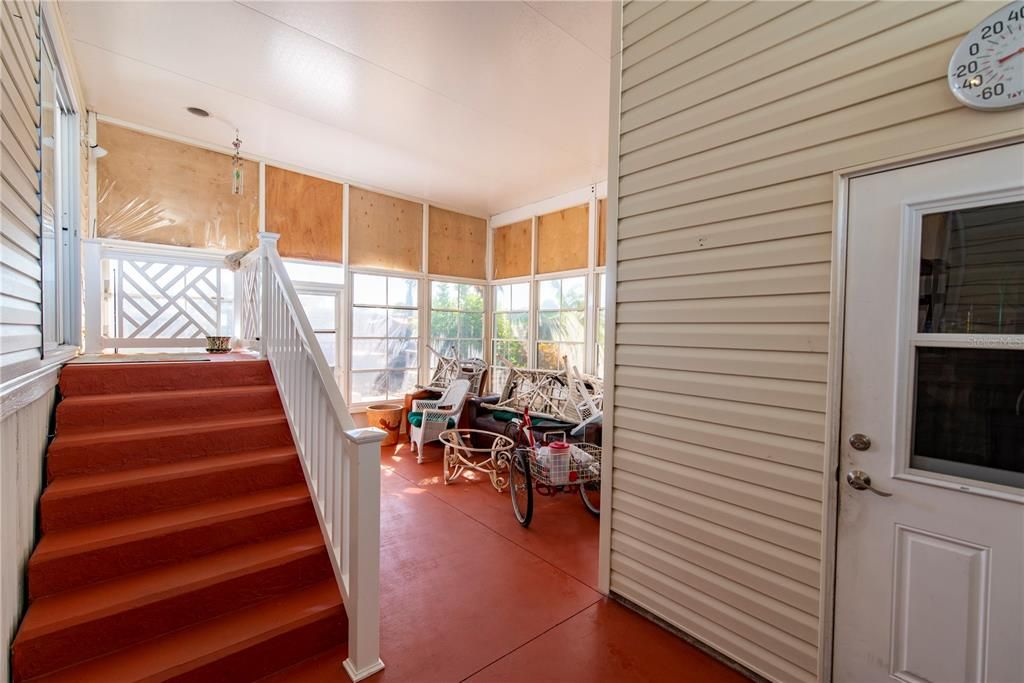 待售: $280,000 (2 贝兹, 2 浴室, 1296 平方英尺)