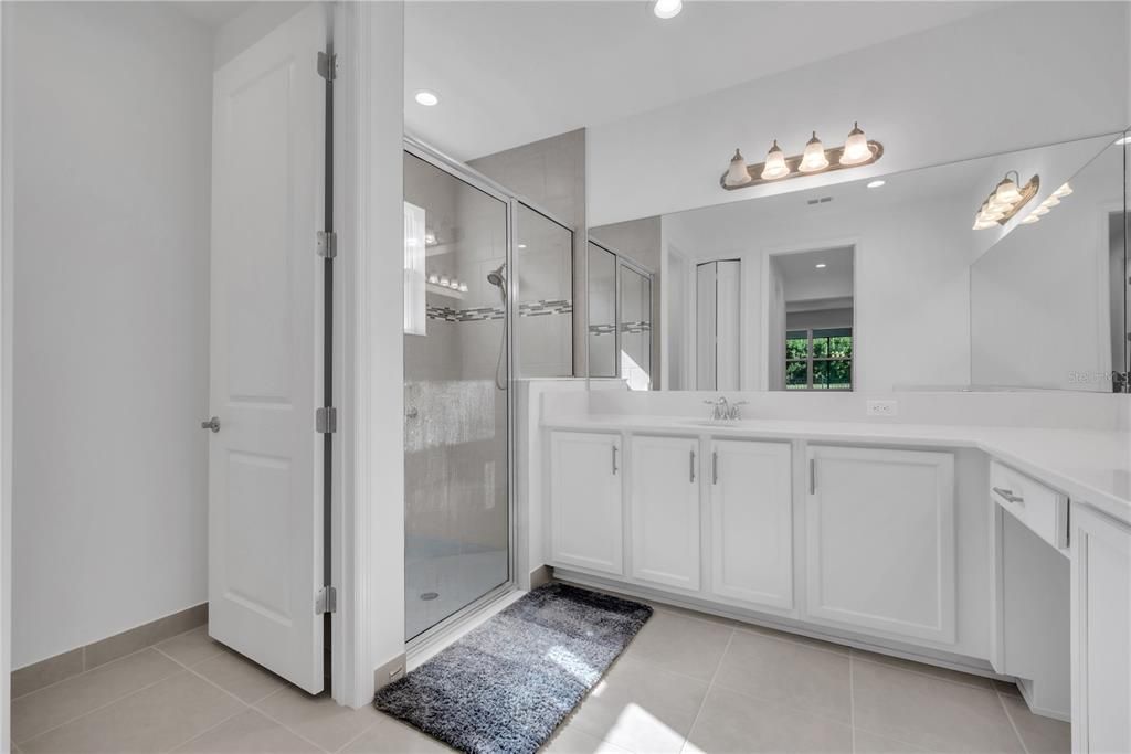 合同活跃: $379,000 (2 贝兹, 2 浴室, 1686 平方英尺)