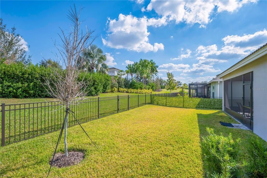 合同活跃: $379,000 (2 贝兹, 2 浴室, 1686 平方英尺)