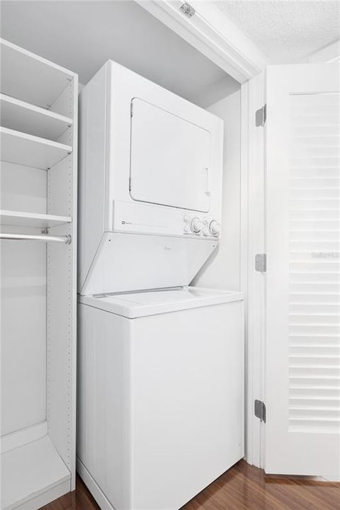 For Rent: $4,500 (2 beds, 2 baths, 1584 Square Feet)