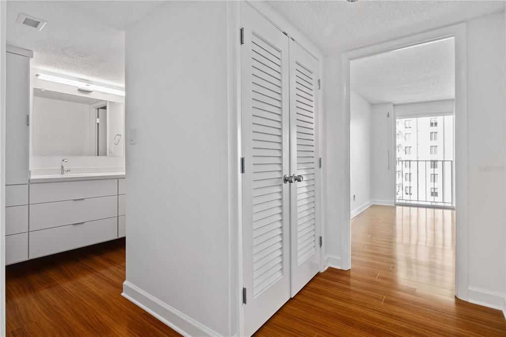 For Rent: $4,500 (2 beds, 2 baths, 1584 Square Feet)