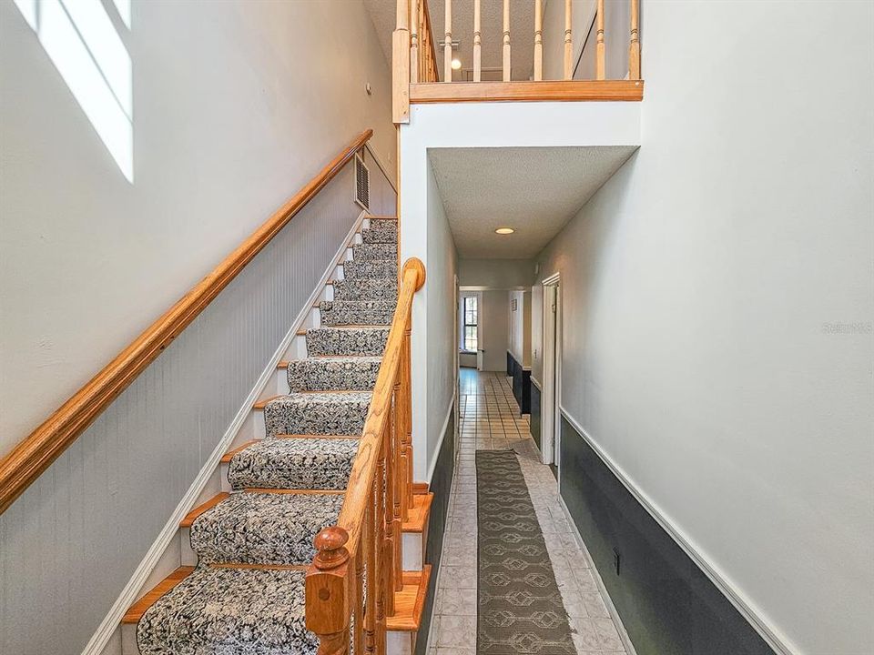 Под контрактом: $464,900 (4 спален, 3 ванн, 2644 Квадратных фут)