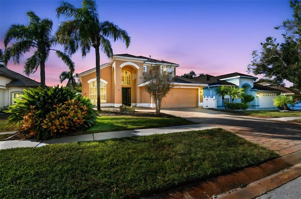 Active With Contract: $535,000 (4 beds, 2 baths, 2134 Square Feet)