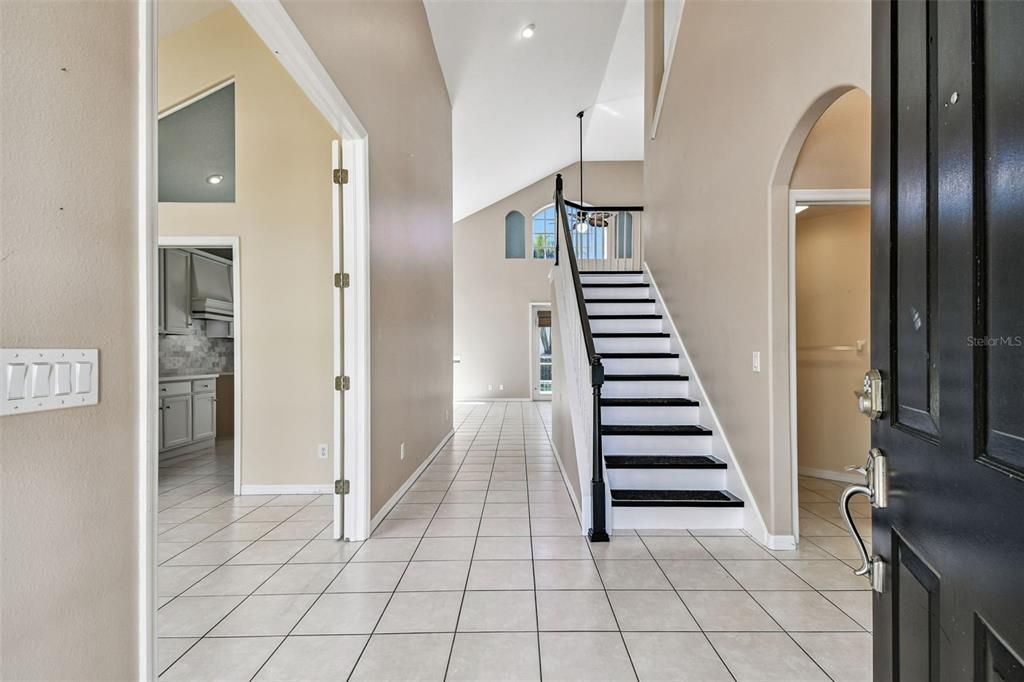 Active With Contract: $535,000 (4 beds, 2 baths, 2134 Square Feet)