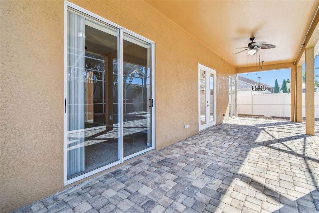 Active With Contract: $535,000 (4 beds, 2 baths, 2134 Square Feet)
