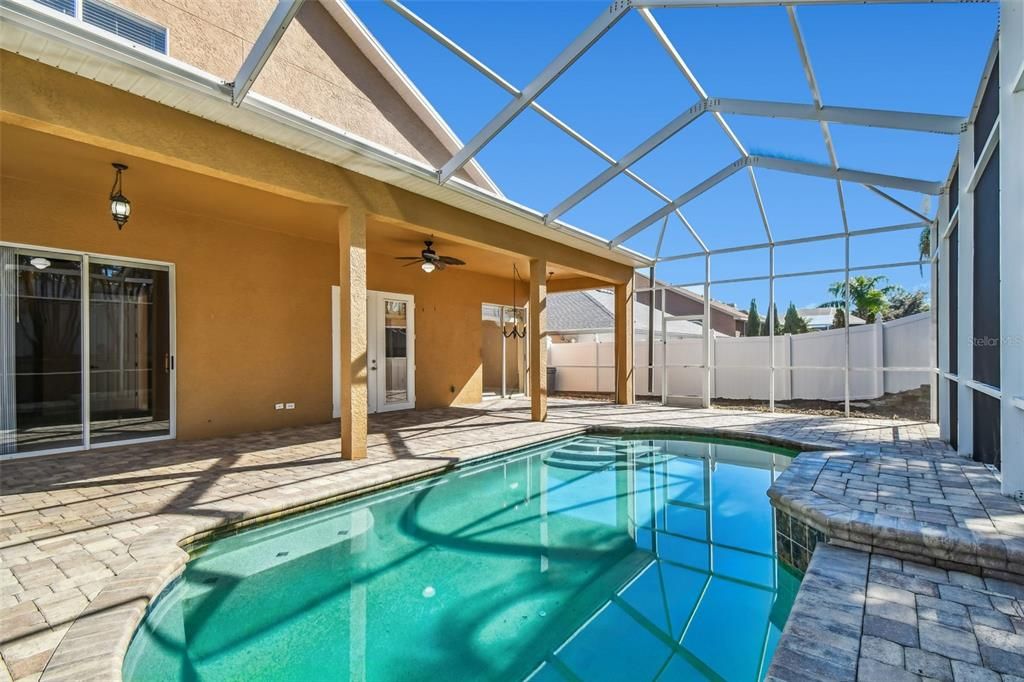 Active With Contract: $535,000 (4 beds, 2 baths, 2134 Square Feet)