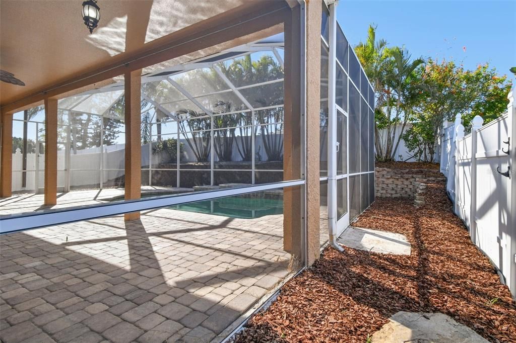 Active With Contract: $535,000 (4 beds, 2 baths, 2134 Square Feet)