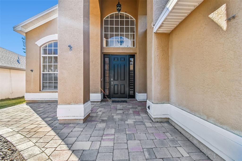 Active With Contract: $535,000 (4 beds, 2 baths, 2134 Square Feet)