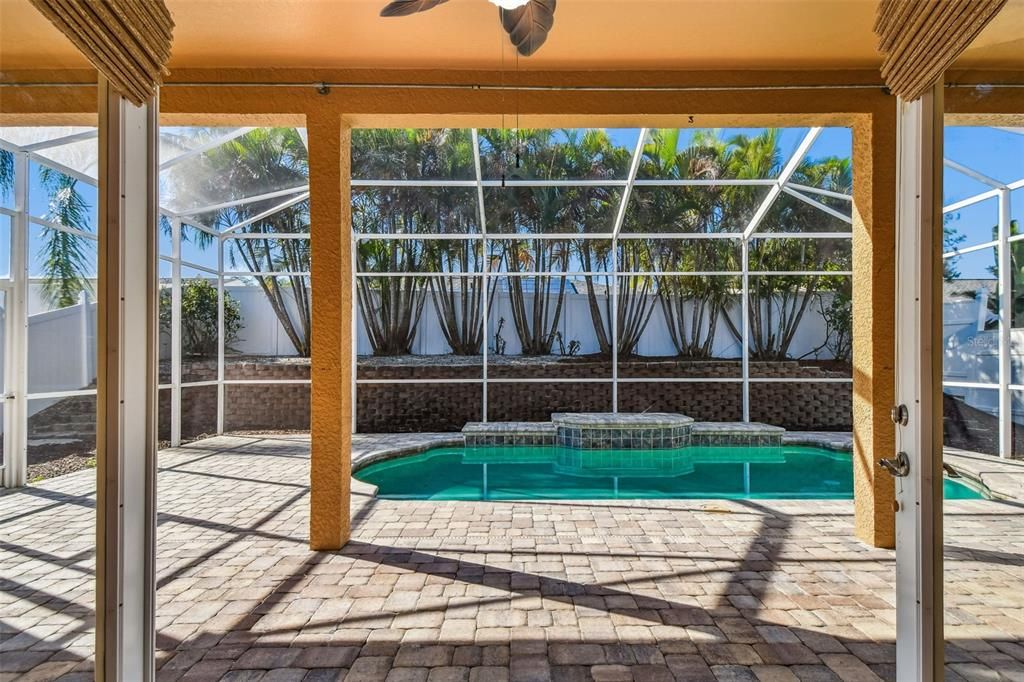 Active With Contract: $535,000 (4 beds, 2 baths, 2134 Square Feet)