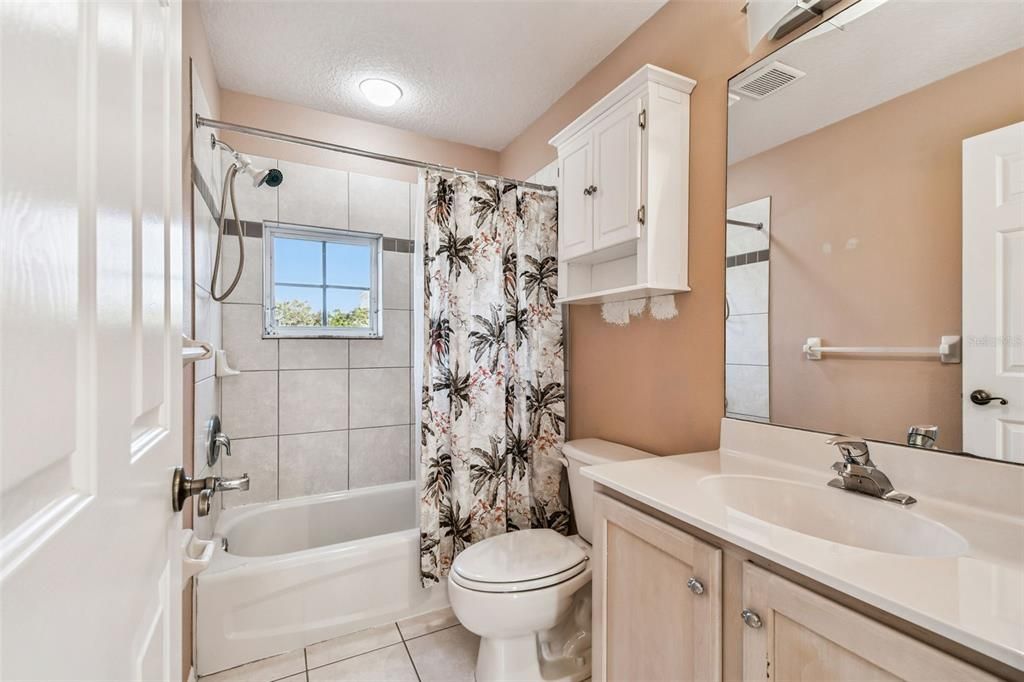 Active With Contract: $535,000 (4 beds, 2 baths, 2134 Square Feet)