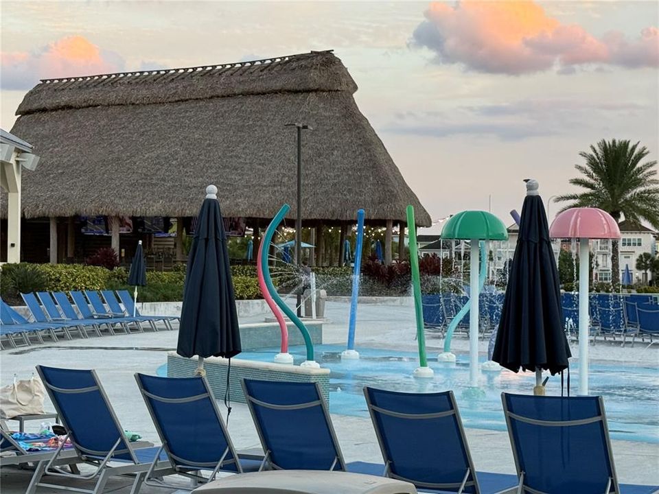 На продажу: $529,000 (0 спален, 1 ванн, 600 Квадратных фут)