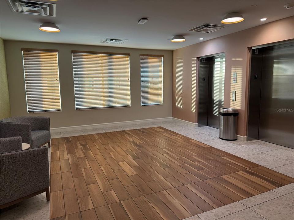 На продажу: $529,000 (0 спален, 1 ванн, 600 Квадратных фут)