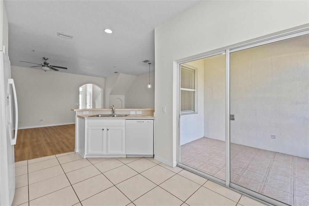 For Sale: $319,000 (3 beds, 2 baths, 1487 Square Feet)