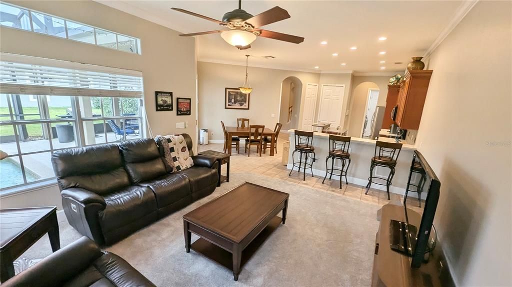 For Sale: $675,000 (4 beds, 3 baths, 2833 Square Feet)