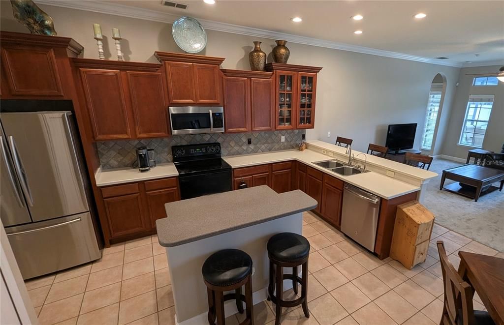 For Sale: $675,000 (4 beds, 3 baths, 2833 Square Feet)