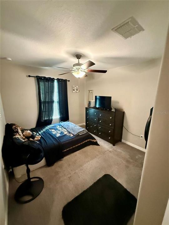 For Sale: $344,999 (4 beds, 2 baths, 1920 Square Feet)