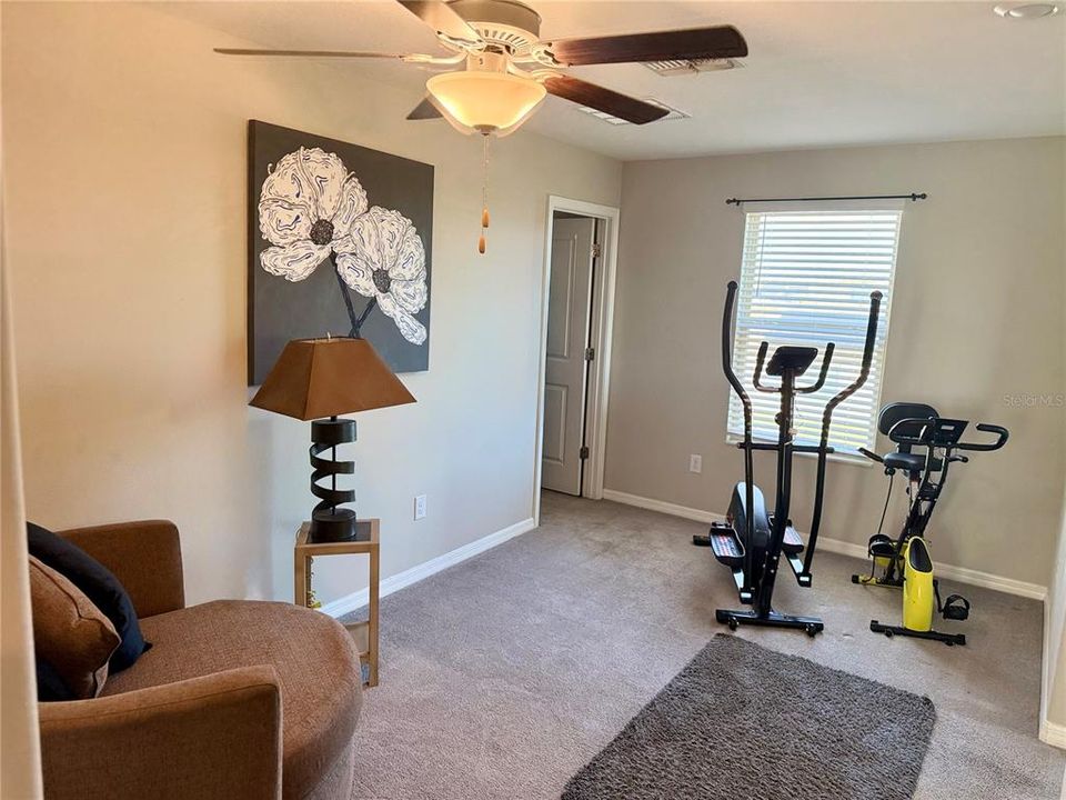 For Sale: $344,999 (4 beds, 2 baths, 1920 Square Feet)