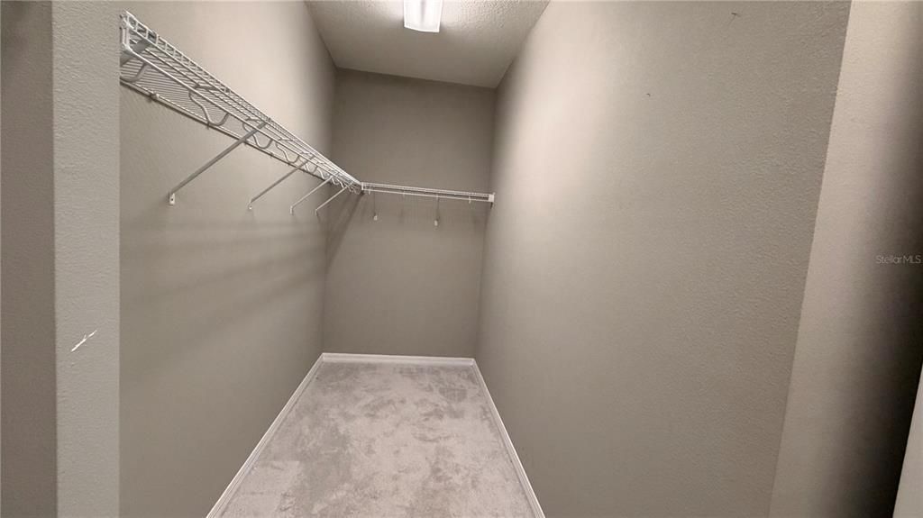 En Renta: $3,300 (4 camas, 2 baños, 1965 Pies cuadrados)