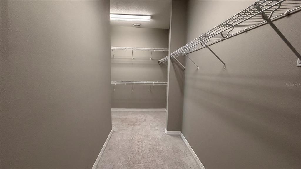 En Renta: $3,300 (4 camas, 2 baños, 1965 Pies cuadrados)