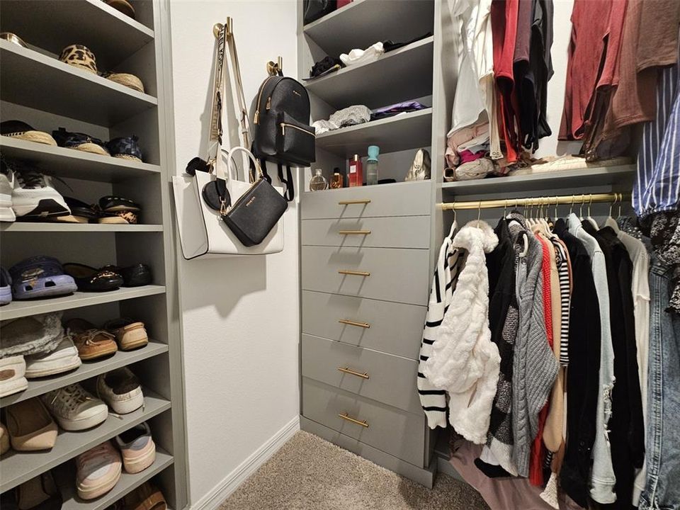 На продажу: $325,000 (3 спален, 2 ванн, 1370 Квадратных фут)