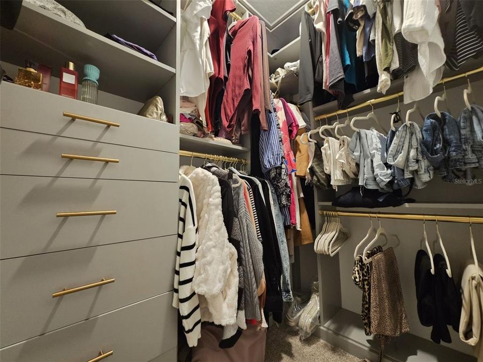 На продажу: $325,000 (3 спален, 2 ванн, 1370 Квадратных фут)