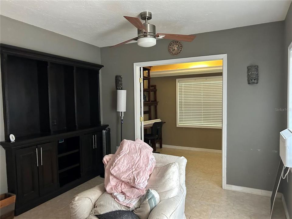 待售: $389,000 (3 贝兹, 2 浴室, 1743 平方英尺)