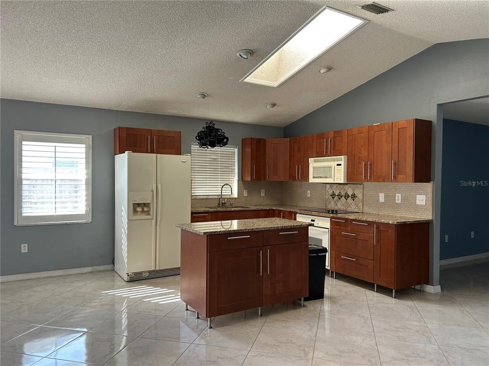 待售: $389,000 (3 贝兹, 2 浴室, 1743 平方英尺)