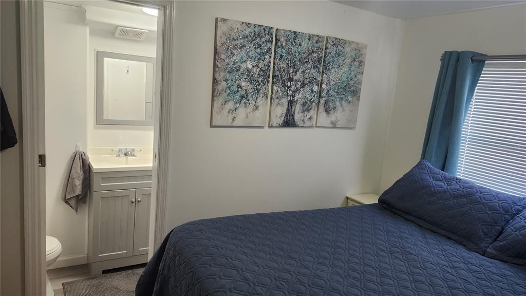 На продажу: $116,500 (2 спален, 2 ванн, 864 Квадратных фут)