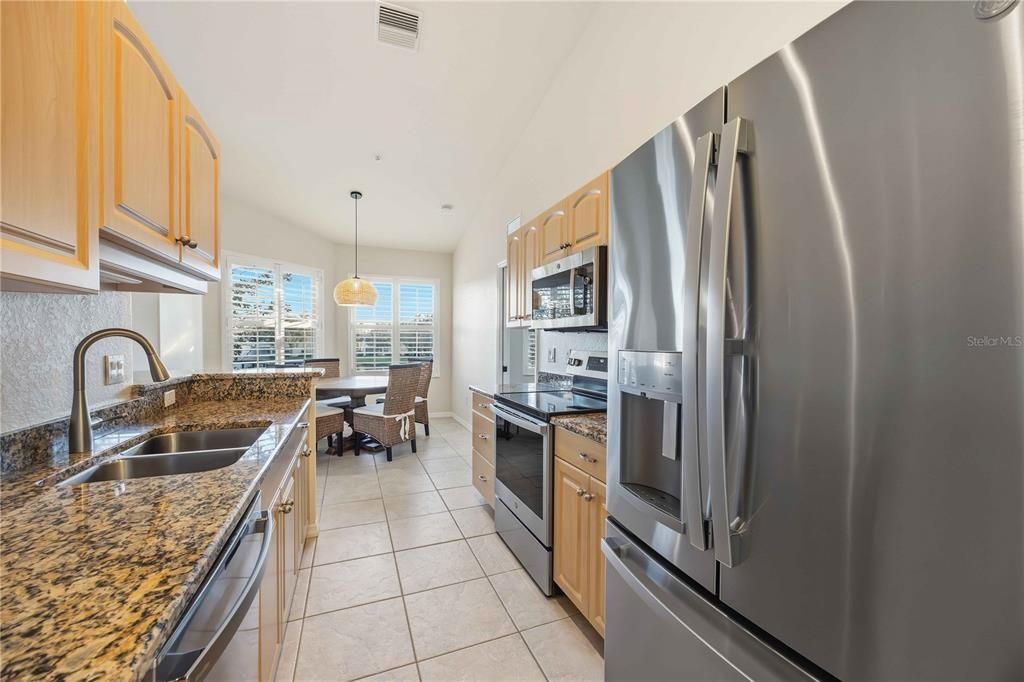 For Sale: $314,900 (3 beds, 2 baths, 1383 Square Feet)